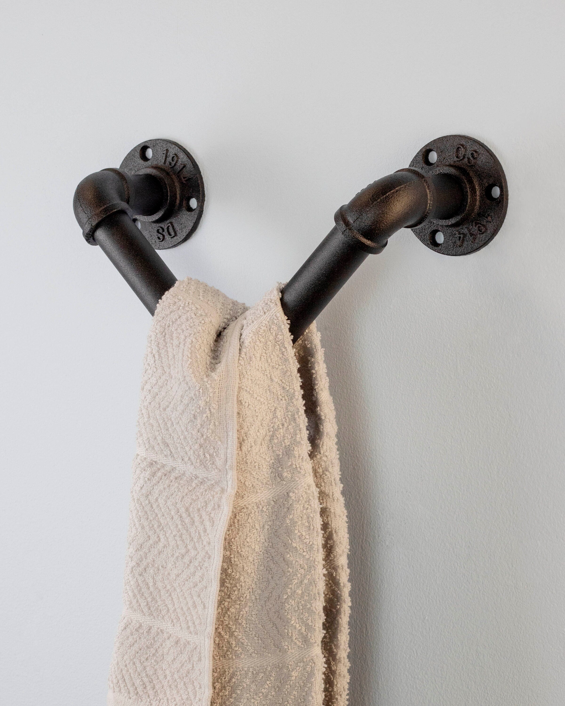 Thrive Stylish Bathroom Towel Holder