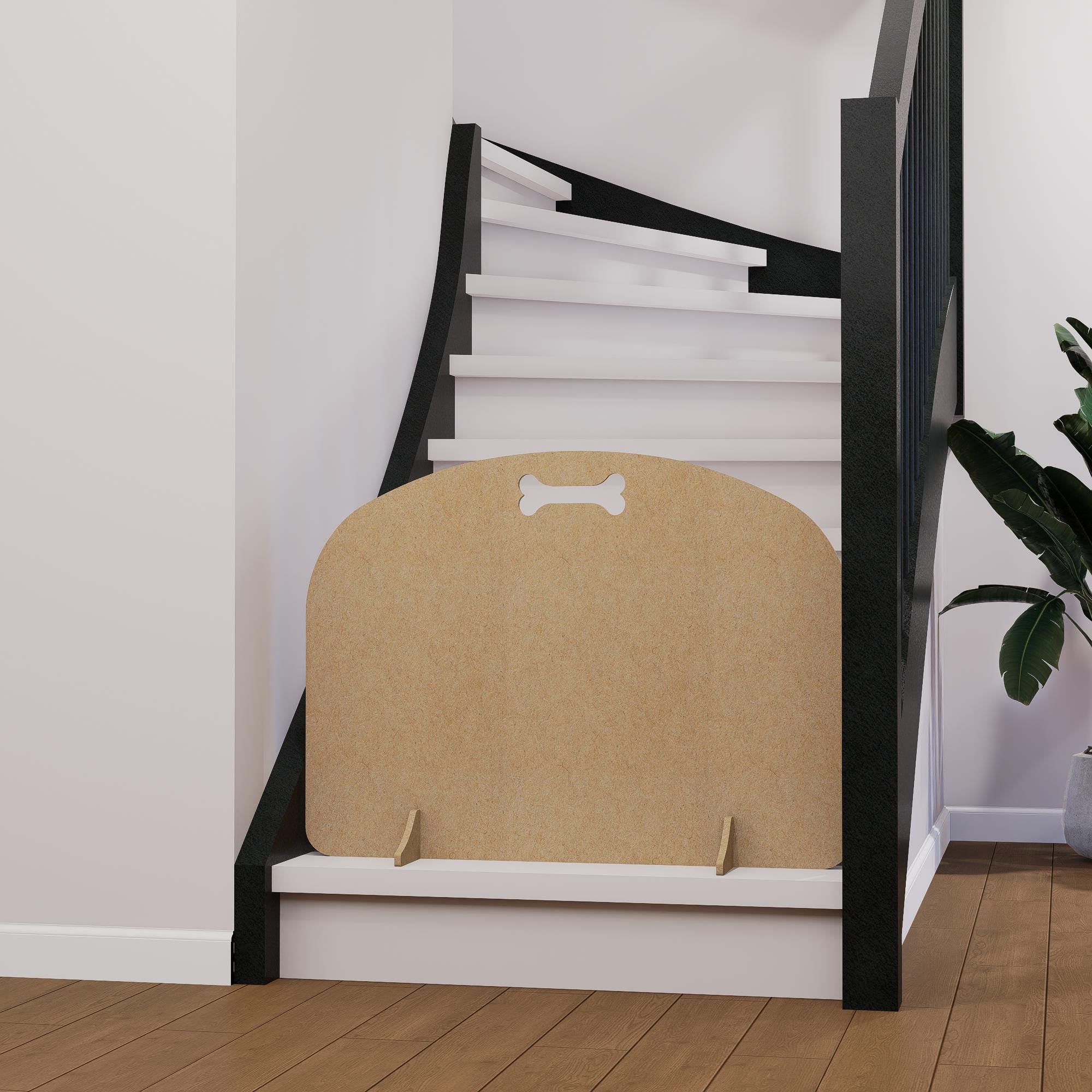 Sausage Dog Stopper – Freestanding Curved Pet Gate