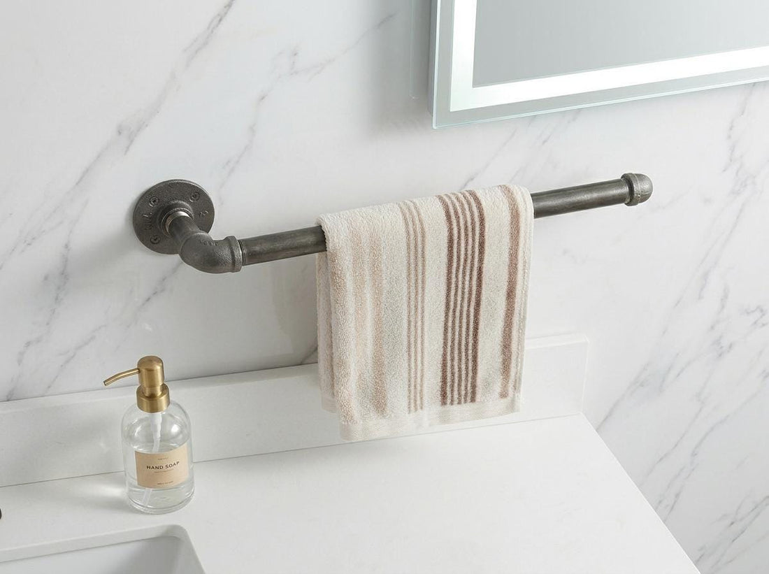 Industrial Pipe Towel Bar – Custom Length
