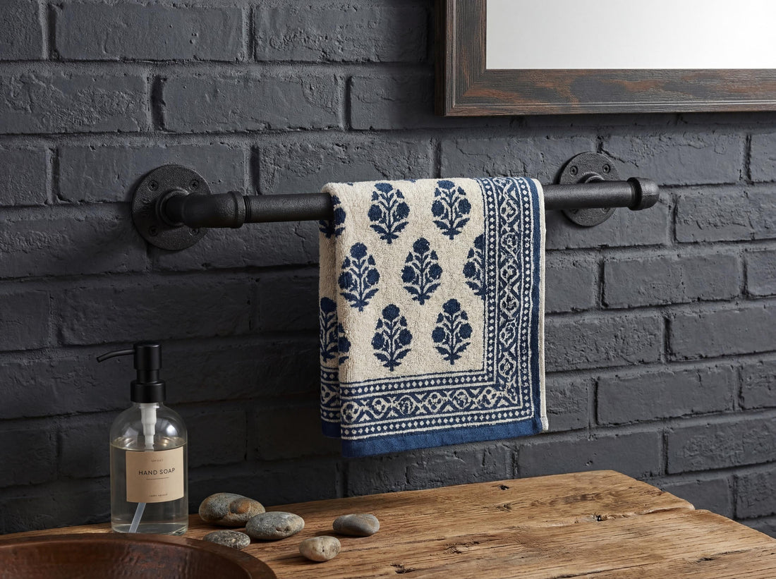 Farmhouse Hand Towel Rail – Industrial Pipe Bar