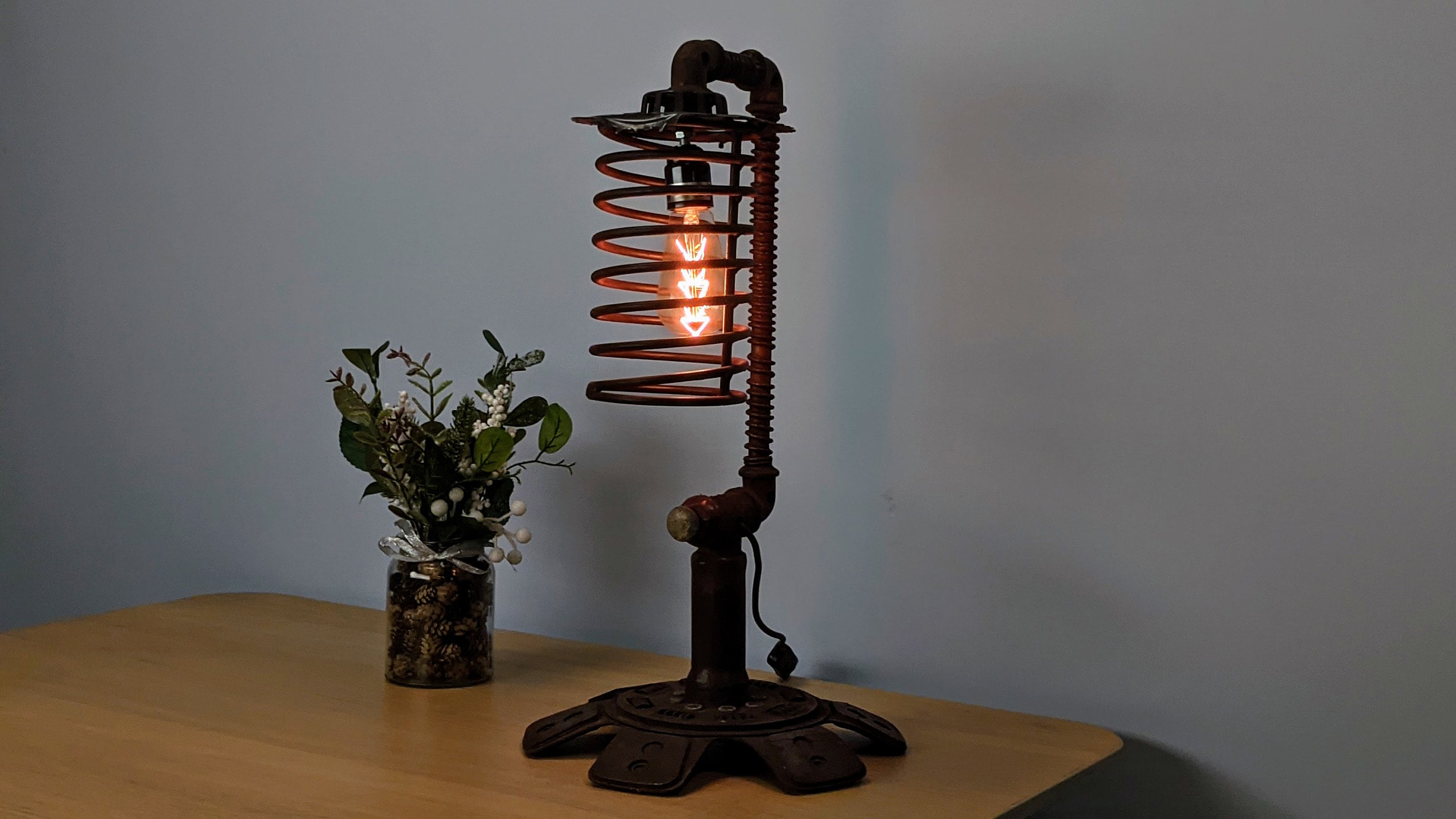 Versatile Side Table Lamp - Industrial Light for Modern Living